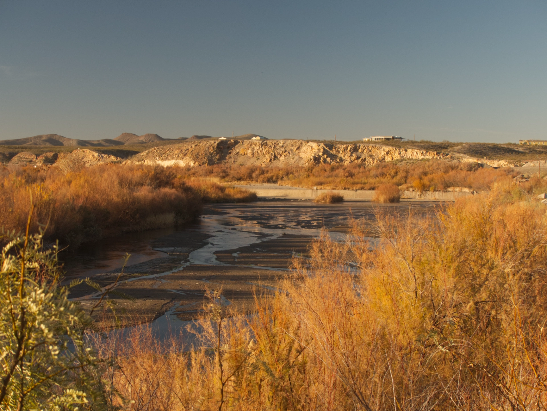 Rio Grande near Radium Springs at sunset