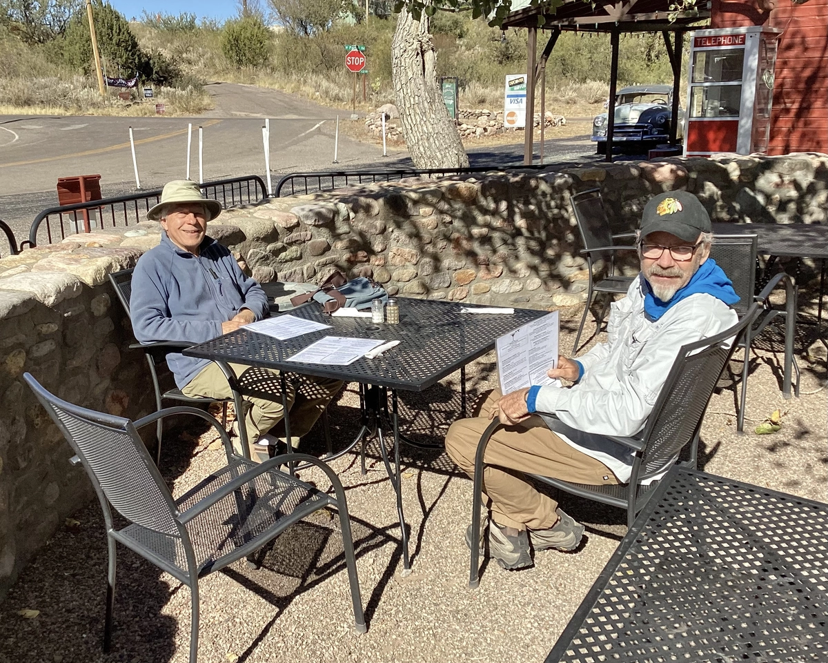 Dennis and Ken dining outside at the Portal Cafe