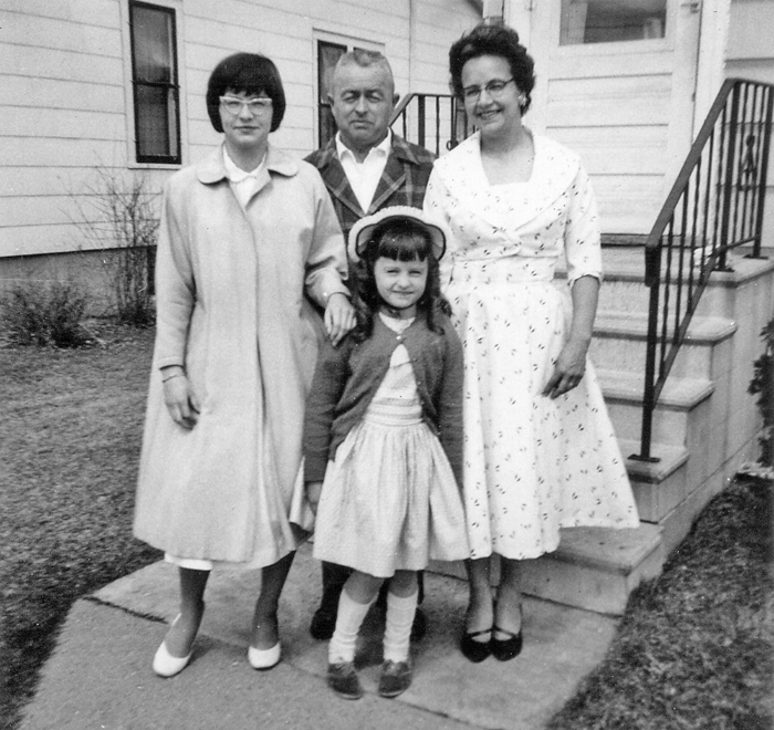 Sue, Dad, Mom and me